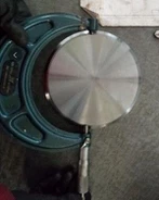 Batang piston silinder hidrolik dengan perawatan pengerasan induksi